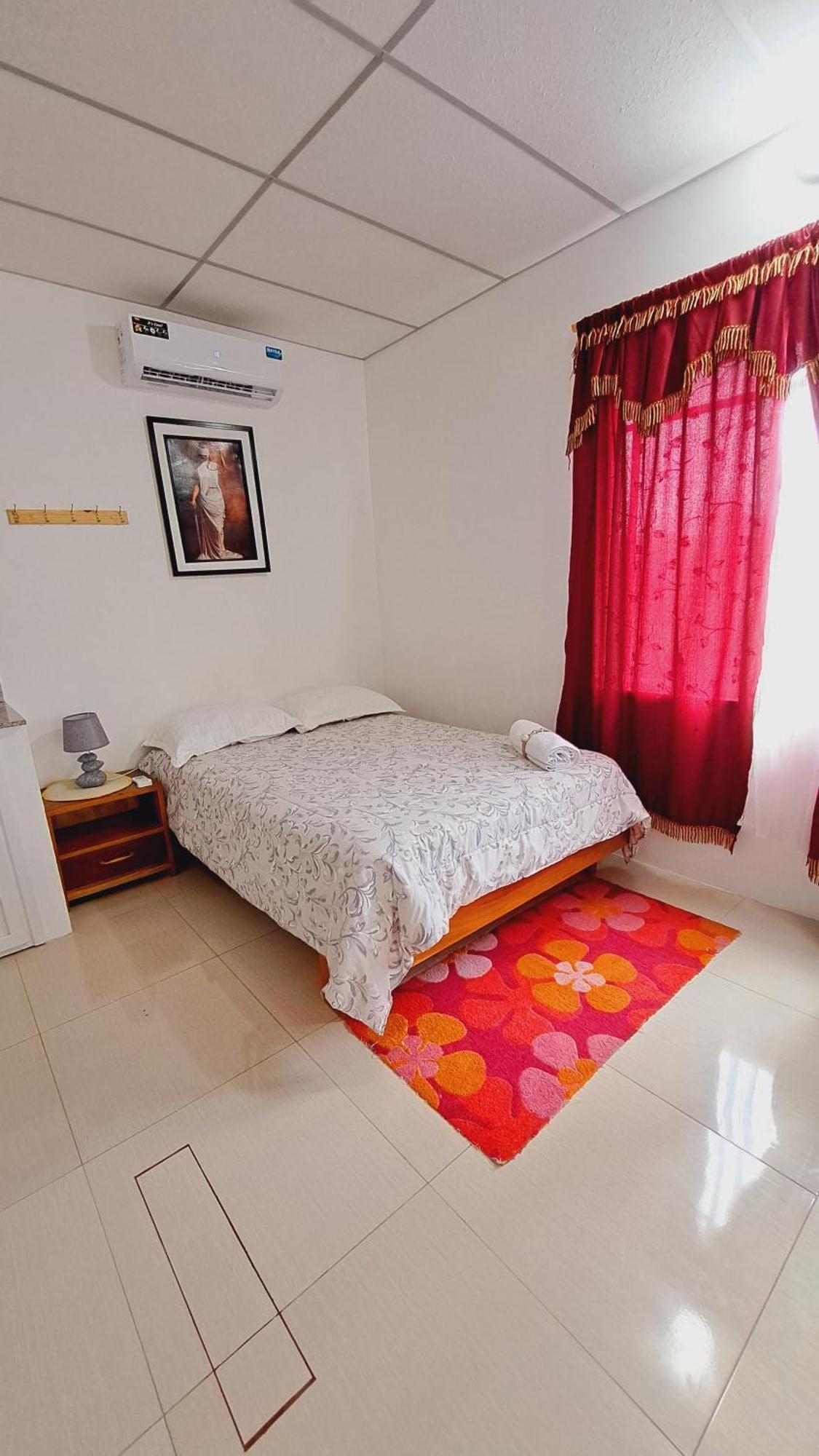 Hospedaje Maen Puerto Villamil Kültér fotó